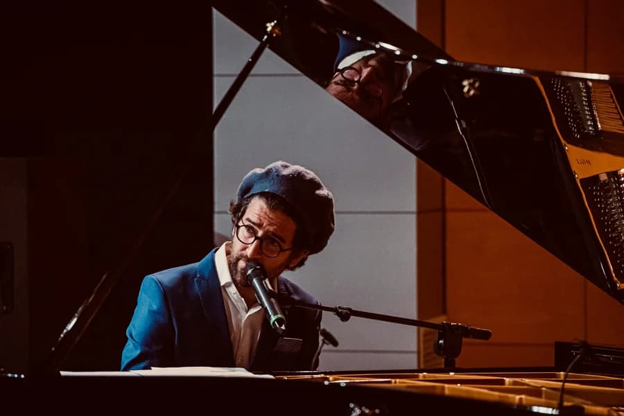 Koncert med to førende kræfter i europæisk jazz Albert Sanz og Jakob Dinesen